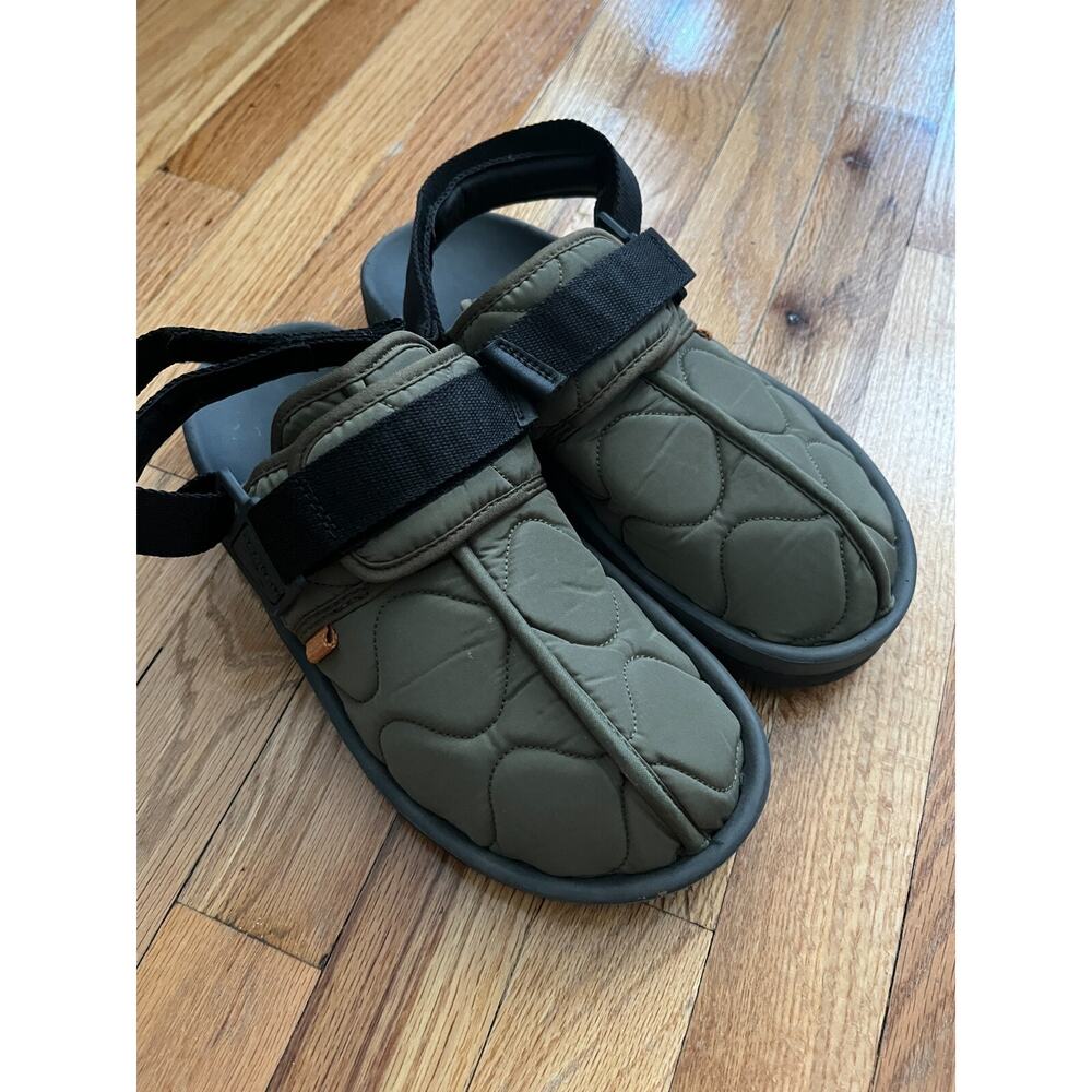 Size 10 - Reebok Beatnik Green quilted